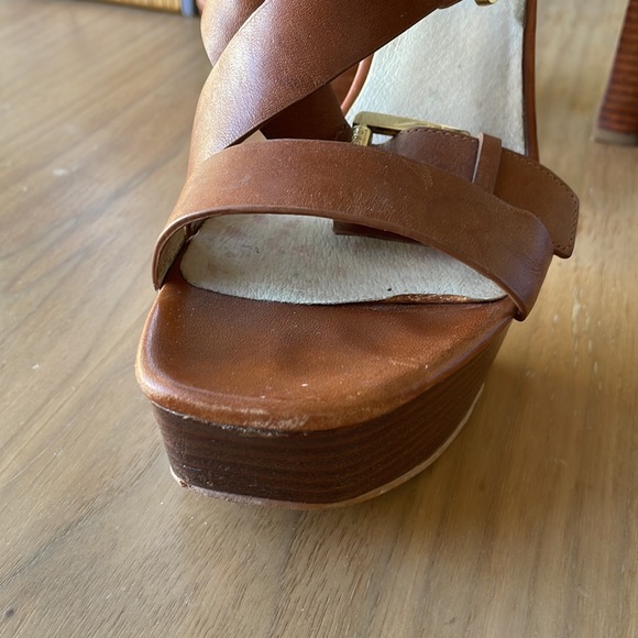 Michael kors platform sandals - Picture 3 of 6